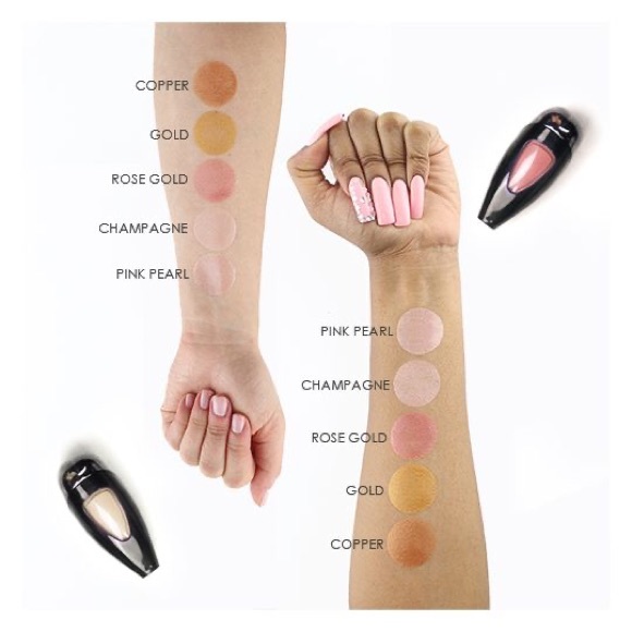 TEMPTU Perfect Canvas Airpod Highlighter in Gold - Picture 3 of 3